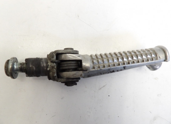 Footrest right Suzuki GSX R 750