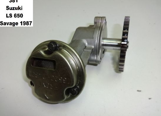 Oliepomp Suzuki LS 650