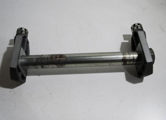 Hinterradachse Ducati 749  999