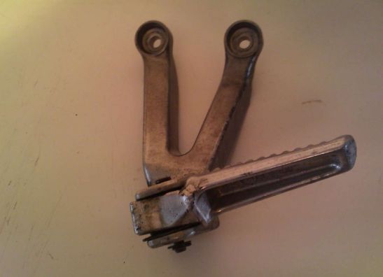 Soziusfussraste links Honda CBR 900 RR