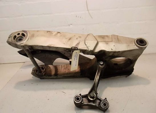 Swingarm Kawasaki ZZR 1100