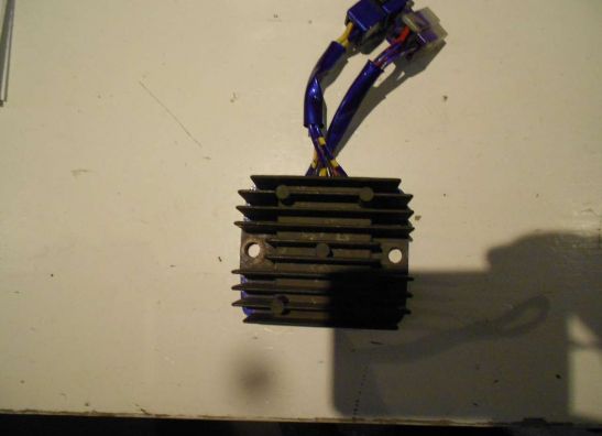 Regulator rectifier  Suzuki LS 650