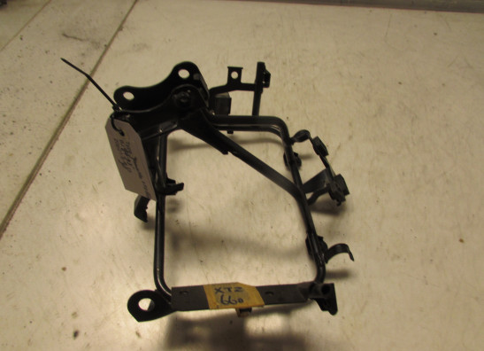 Upper cowl Stay Yamaha XTZ Tenere