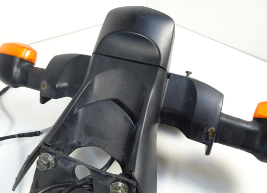 Kentekenplaathouder Yamaha FZ1