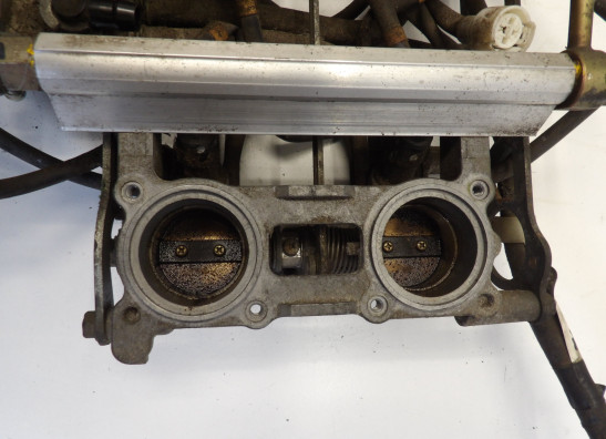 Gasklephuis Honda VFR 800 I