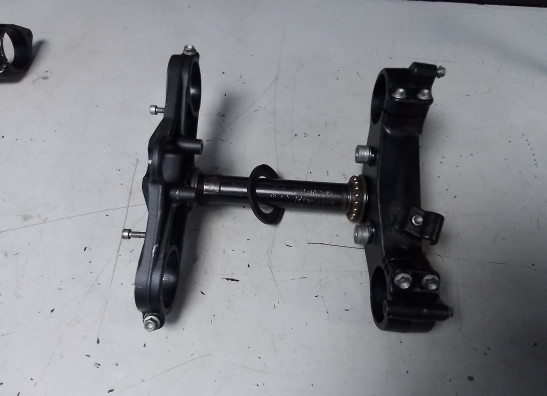 Steering stem + top bridge Aprilia RST 1000 Futura