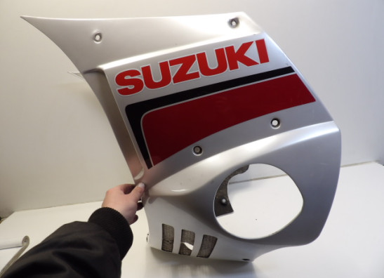 Cowl under Suzuki GSX 750