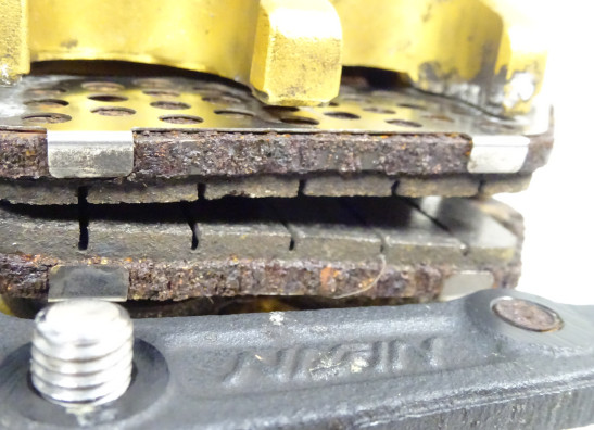 Brake caliper right front Triumph Street Triple 675