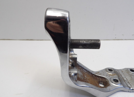 Fussrastentrager Suzuki VS 1400 Intruder