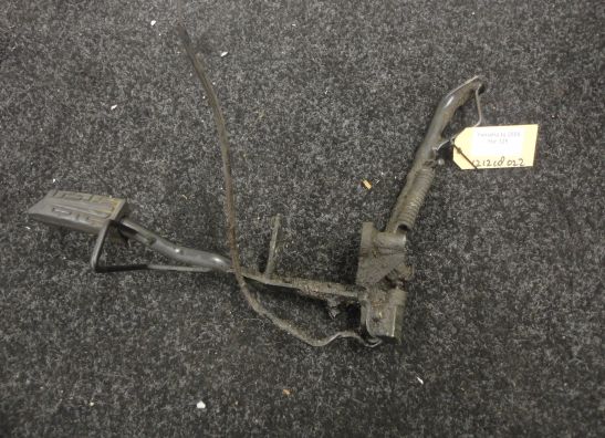 Footrest right Yamaha YBR 125