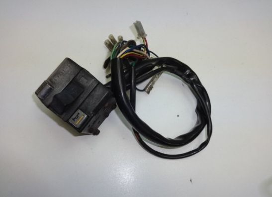 Stuurschakelaar links Honda VF 700  750 S Sabre