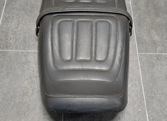 Zadel Honda VT 700 750