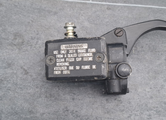 Bremszylinder vorne Kawasaki GPZ 900