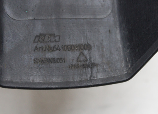 Voorspatbord KTM 790 Duke