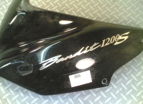 Cowl left upper  Suzuki GSF 600 650 Bandit 