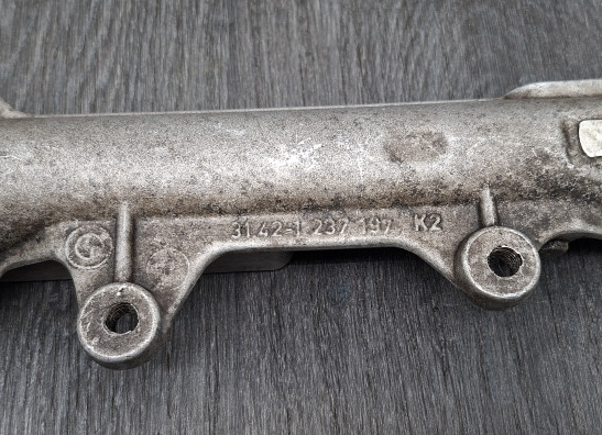 Voorpoot links onder BMW R 65