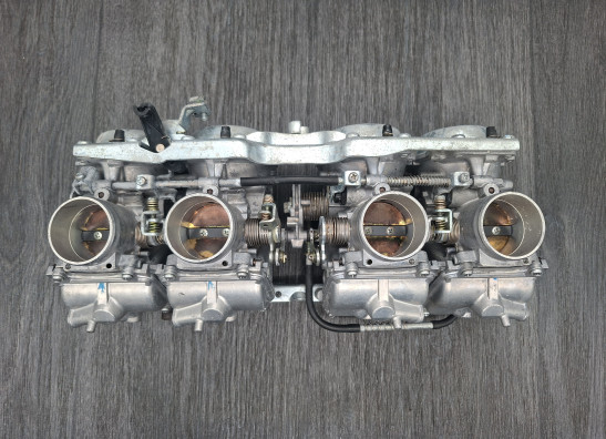 Carburetor assy Honda CBR 1000 F