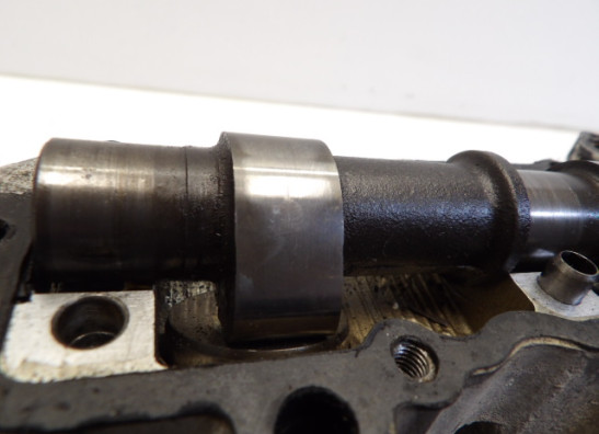 Cylinder head Kawasaki LTD 700