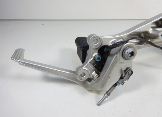 Fussrastetrager vorne rechts BMW K 1200 GT