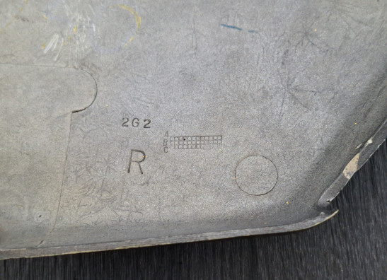 Cowl right small Yamaha XS 750