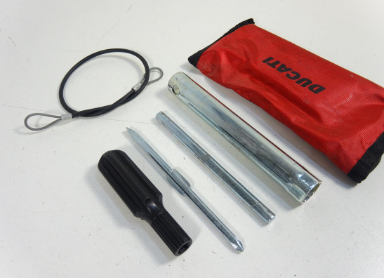 Gereedschapset Ducati monster 600