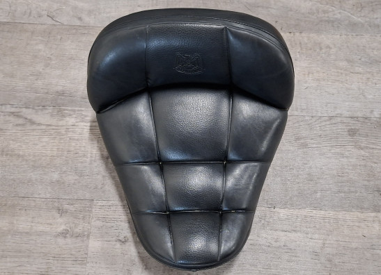 Seat Honda VF 700  750 C Magna