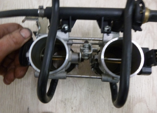 Gasklephuis BMW F 800 R