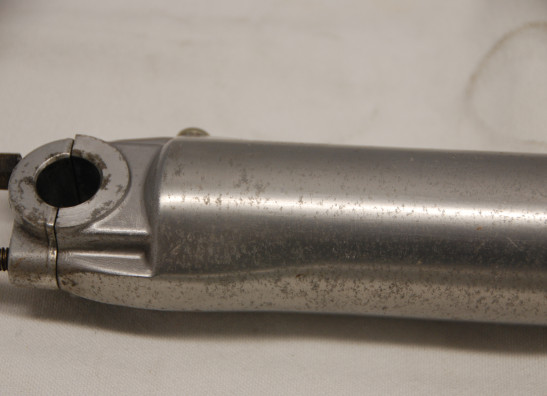 Voorpoot buiten Harley Davidson Softtail