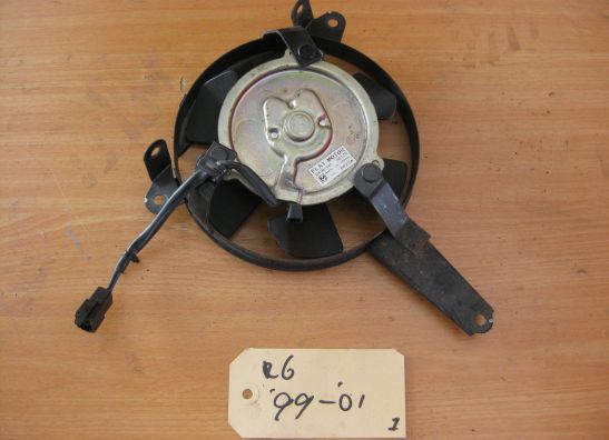 Ventilator Yamaha YZF R6
