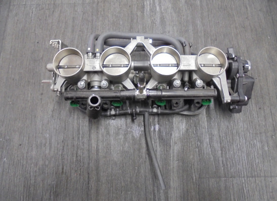 Throttle body Suzuki GSX S 750