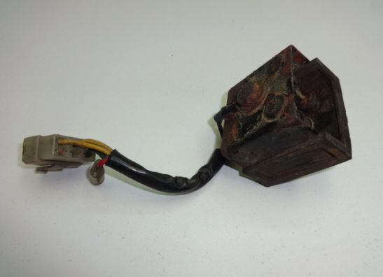 Regulator rectifier  Honda CB 750 