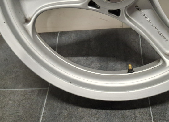 Llanta trasera BMW R 1100 RT