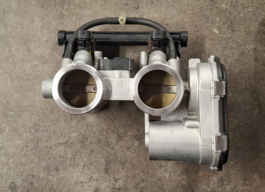 Gasklephuis KTM 790 Duke