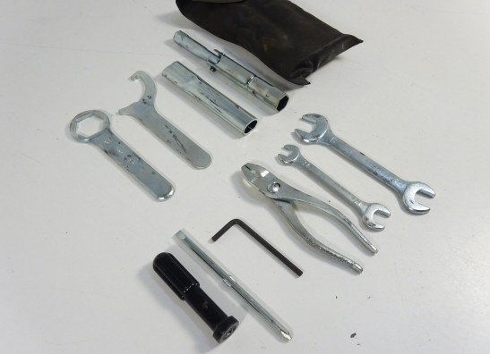 Bordwerkzeug Suzuki SFV 650 Gladius