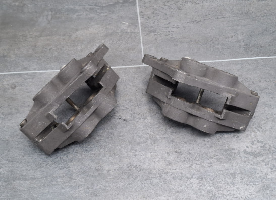 Bremssattel Bremszangen vorne Triumph Trophy 900