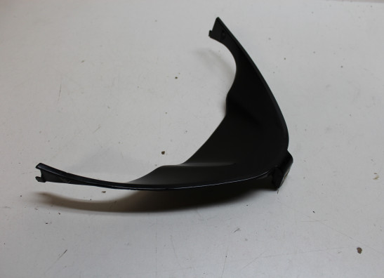 Cowl V shape under Honda CBR 900 RR