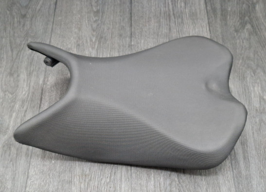 Zadel Aprilia RS 457