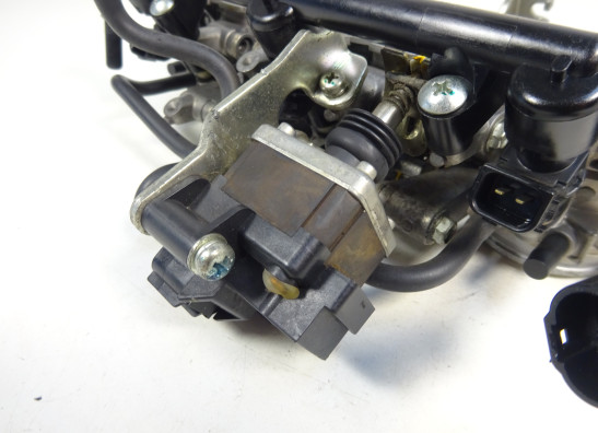 Gasklephuis Triumph Street Triple 675