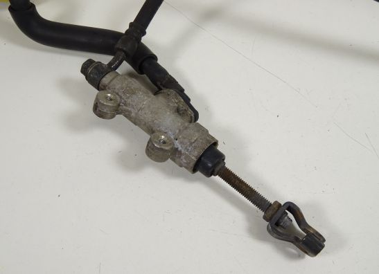 Rempomp achter Honda CBR 600 FS Sport