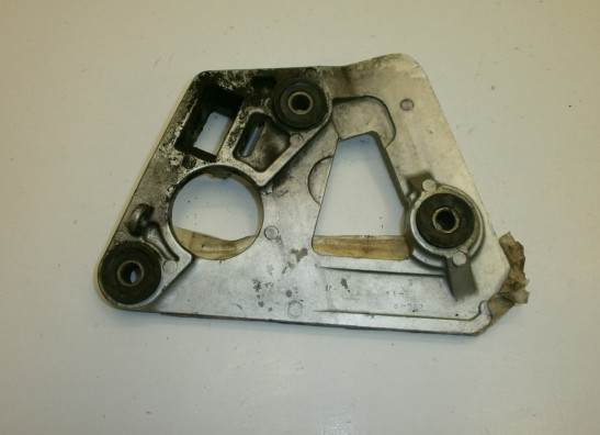 Fussrastetrager vorne rechts Suzuki GSX F 750