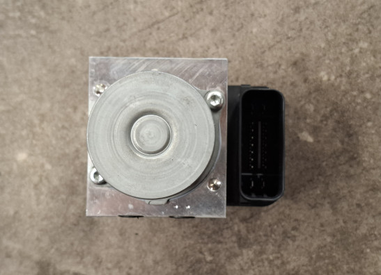 ABS pomp Yamaha MT 07