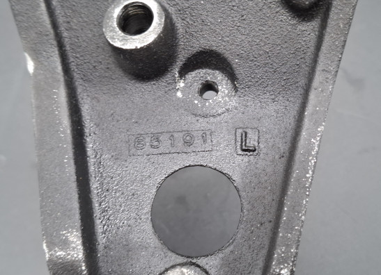 Duo voetsteun rechts Suzuki GSX R 750