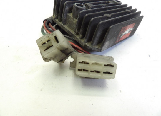 Spanningsregelaar Honda VF 700  750 S Sabre