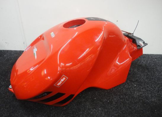 Tank Aprilia RSV 1000