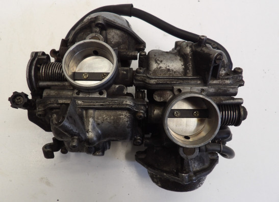 Carburetor assy Honda VT 700 750
