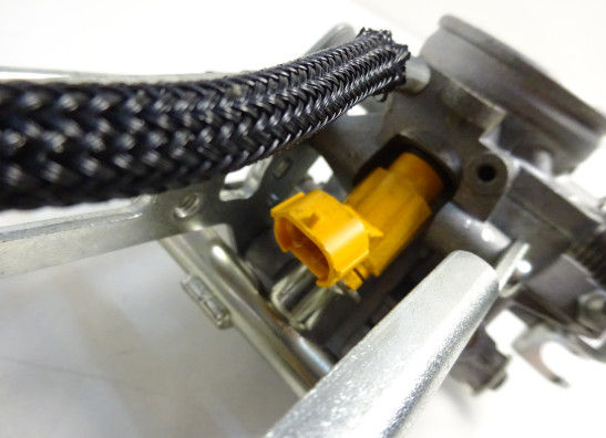 Gasklephuis Suzuki SFV 650 Gladius