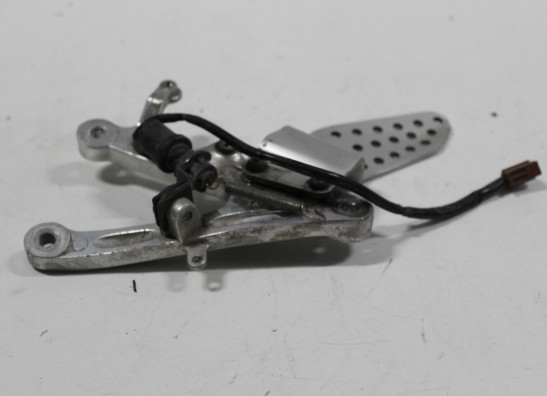 Main step holder right Yamaha YZF R1