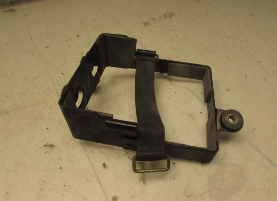 Batterie befestigung Suzuki GZ 250 Marauder