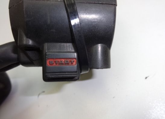 Handlebar switch assy right Honda CB 700