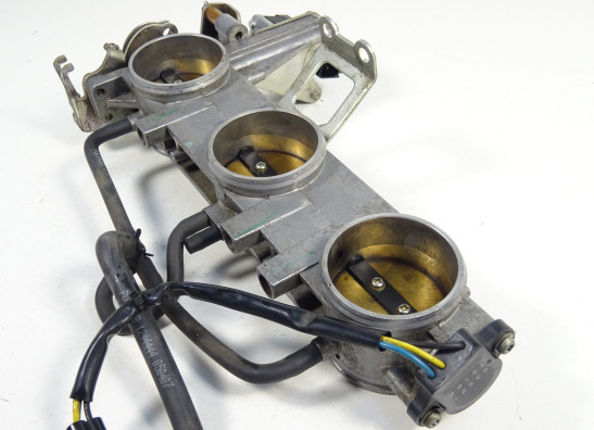 Gasklephuis Triumph Tiger 1050